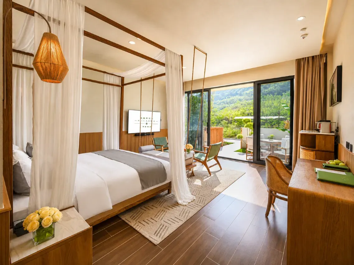 Hostel room type preview